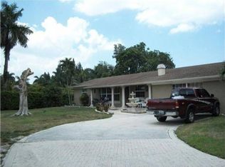4900 SW 61st Ave, Davie, FL 33314