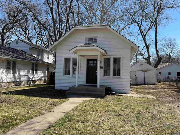 112 SW Courtland Ave, Topeka, KS 66606