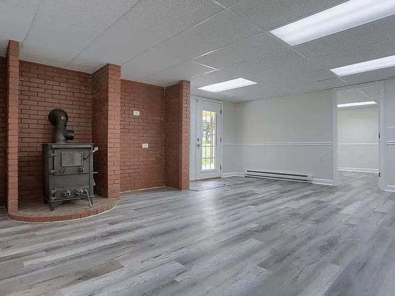 1140 Loop Dr — Photo 18