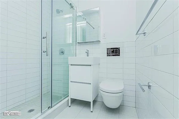 Rented by Compass | media 10