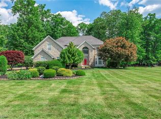 6424 Oak Point Ests, Lorain, OH 44053