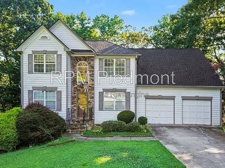 550 Claudel Ct SW — Photo 1