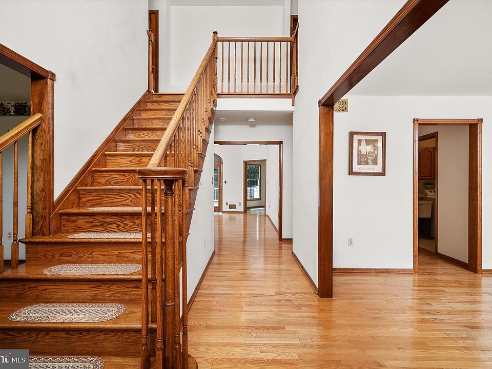 14 Fox Hill Dr, Millstone Township, NJ 08535 | Zillow