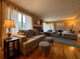 705 Hillcrest Ave, Pacific Grove, CA 93950
