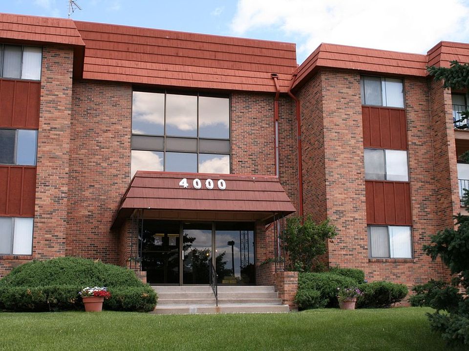 1st image of 4000 Parklawn Ave APT 333