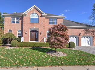 36 Bloomfield Rd, Manalapan, NJ 07726