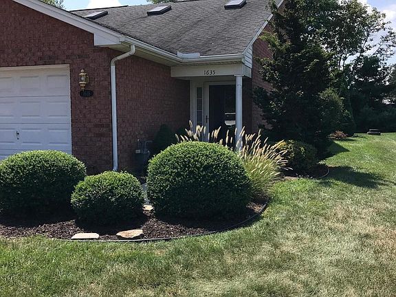 2nd image of 1635 Langley Dr