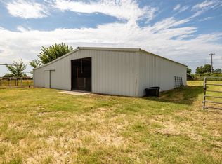 207 Lazy B Ln, Springtown, TX 76082