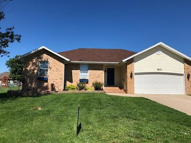 1st image of 801 S Berry Ln