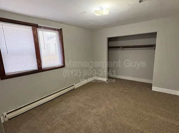 3841 Thomas Ave N, Minneapolis, MN