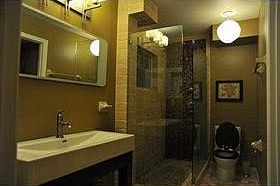 4th image of 9235 Lagoon Pl APT 306