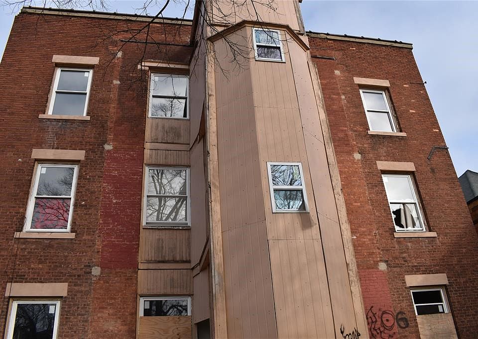 2nd image of 212 Court St #12