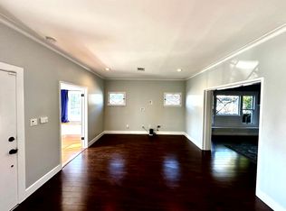 2932 S La Salle Ave, Los Angeles, CA 90018