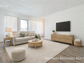 209 S Rampart Blvd, Los Angeles, CA