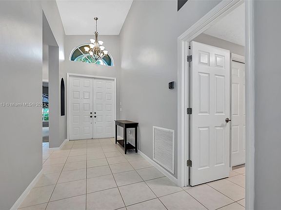 3rd image of 13501 Carrick Green Ct