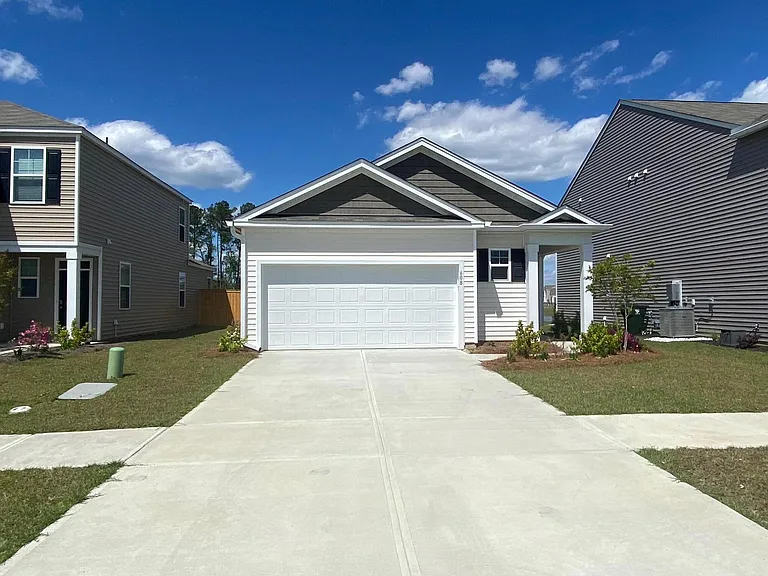 608 Ladywood Dr — Photo 2