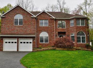 31 Schneider Ln, Montville, NJ 07045