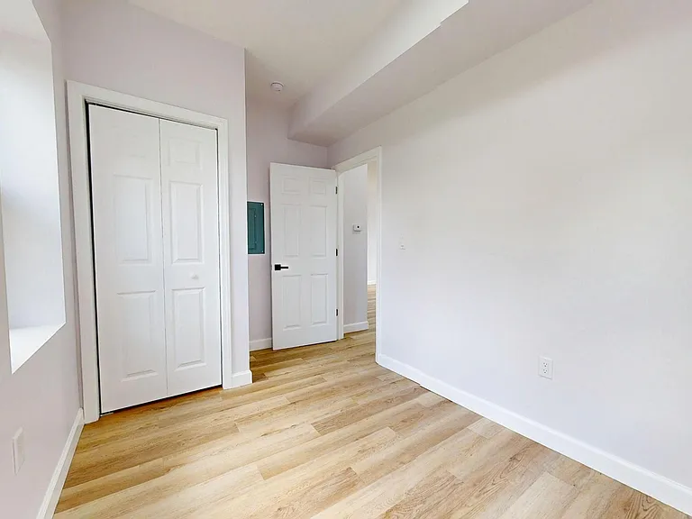 630 E 8th Ave #1W — Photo 8
