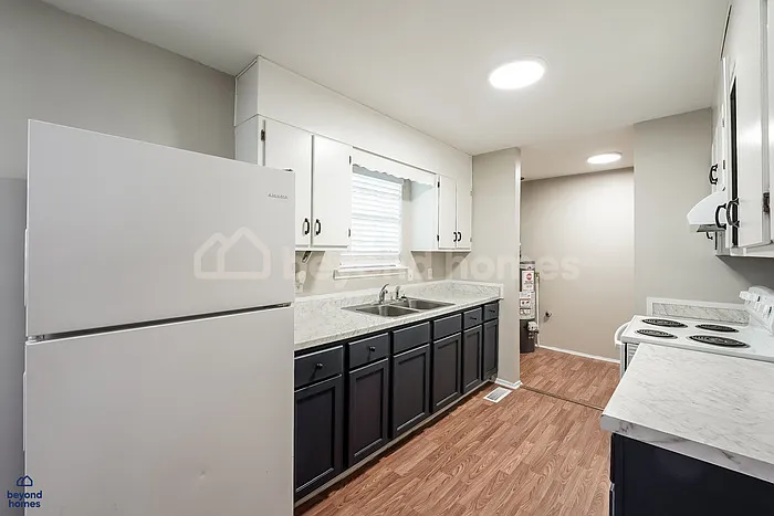 4213 Kendall Ave — Photo 7