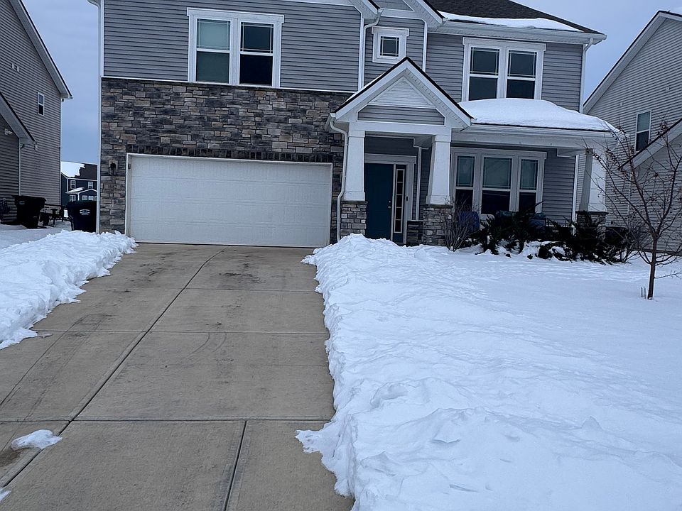 1st image of 1082 Barberry Dr