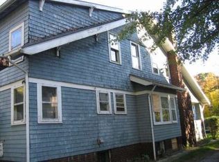3583 E Scarborough Rd, Cleveland, OH 44118