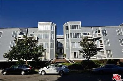 2nd image of 1840 Veteran Ave APT 304