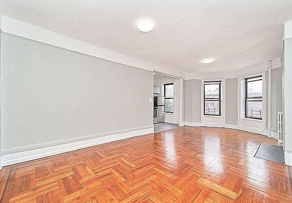 5th image of 801 Ocean Ave #12A