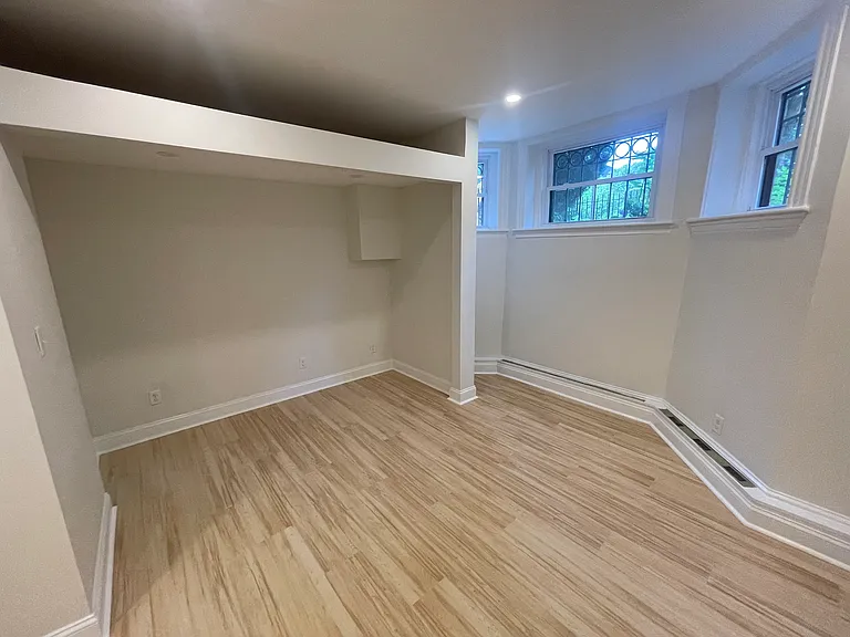 137 Peterborough St #34 — Photo 10