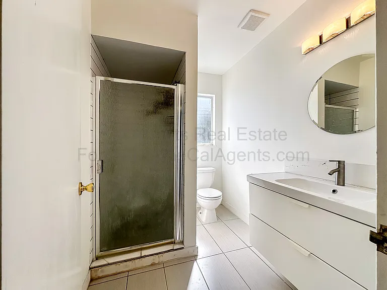 7019 Outlook Ave — Photo 12