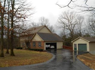 10225 Shiloh Dr, Festus, MO 63028