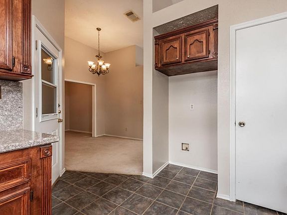 4th image of 10418 N Pagewick Dr