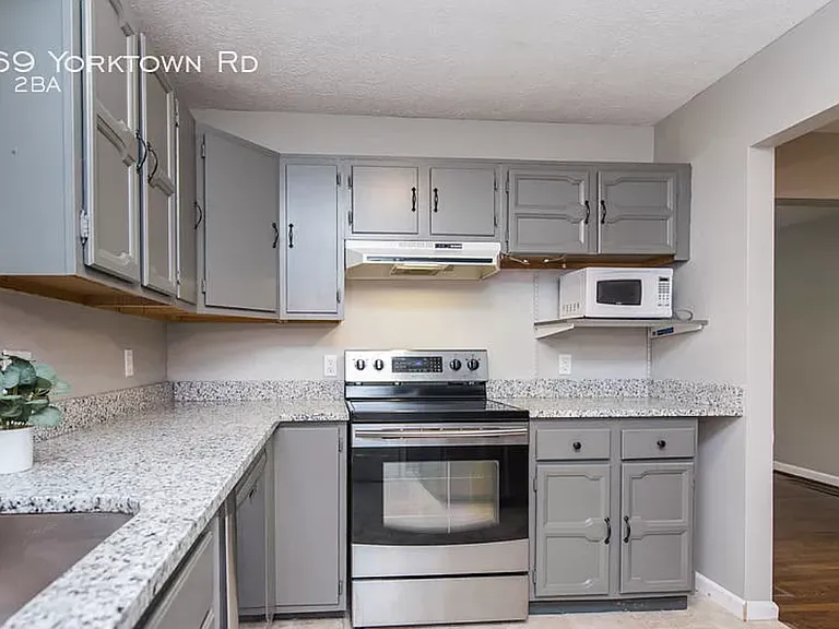 1769 Yorktown Rd — Photo 21
