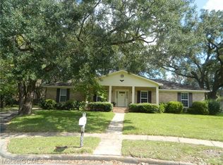 1913 Bent Tree Ct, Mobile, AL 36609