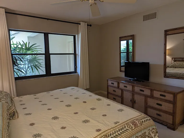 16941 Waterbend Dr #152 — Photo 21