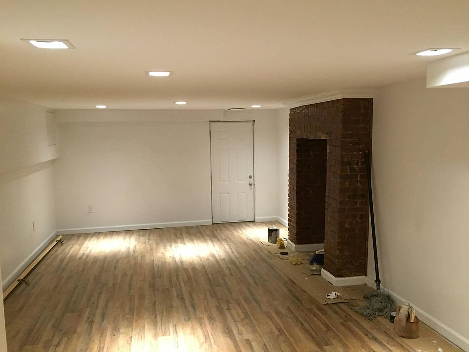 1st image of 312 Pleasant Ave APT 1