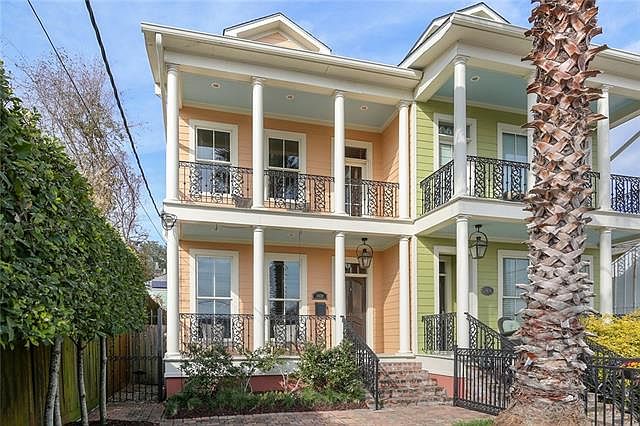1st image of 1420 Arabella St