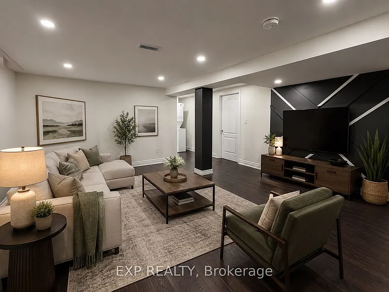 1230 Jonathan Dr #BASEMENT — Photo 2