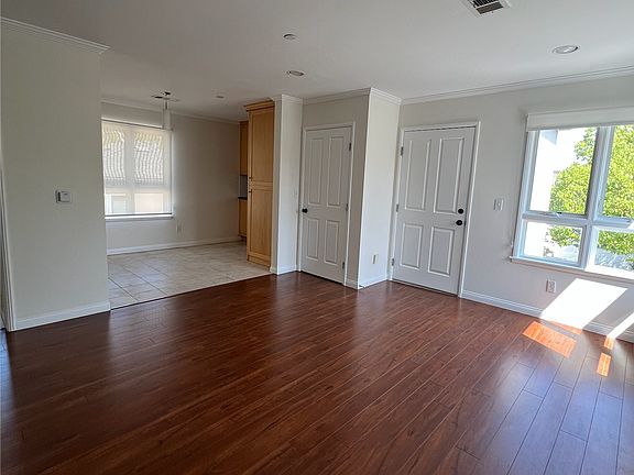 Livingroom and Dining area