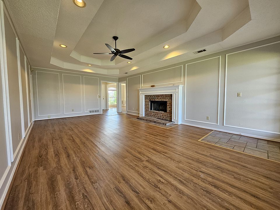 1st image of 517 Vicki Ln