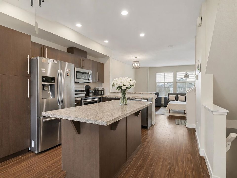 1st image of 18211 70th Ave #7