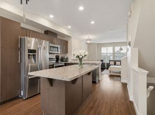 18211 70th Ave #7, Surrey, BC