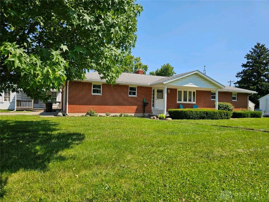 Real estate listing image