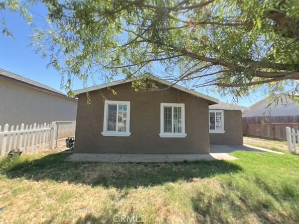 2868 Beachwood Dr, Merced, CA 95348