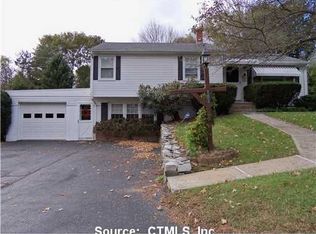 107 Edgewood Ave, Thomaston, CT 06787