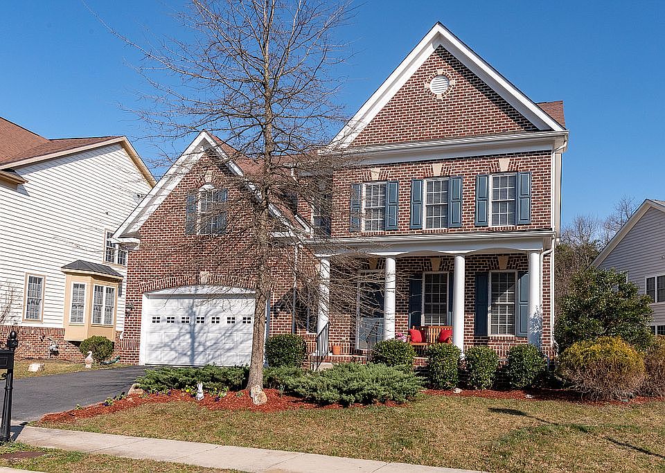 1st image of 9225 Treasure Oak Ct