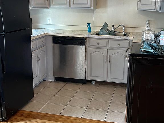 3rd image of 26 Sturtevant Ave Floor 2