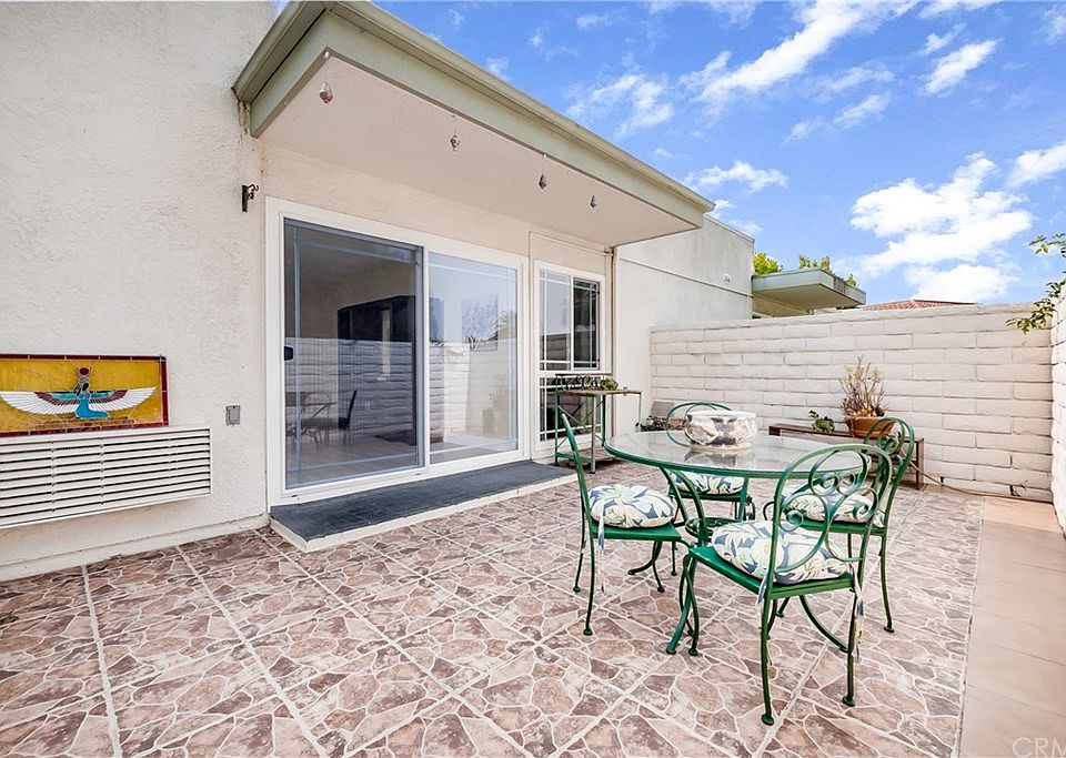 1st image of 960 Calle Aragon Unit F