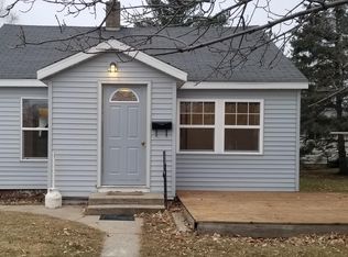 208 Curry Ave, Detroit Lakes, MN 56501