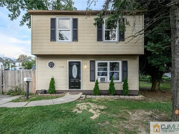 168 Elm Ave, Woodlynne, NJ 08107
