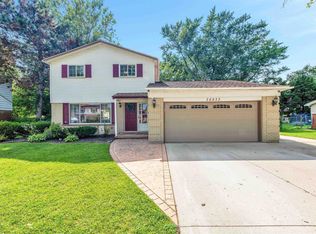 36933 Theodore St, Clinton Township, MI 48035